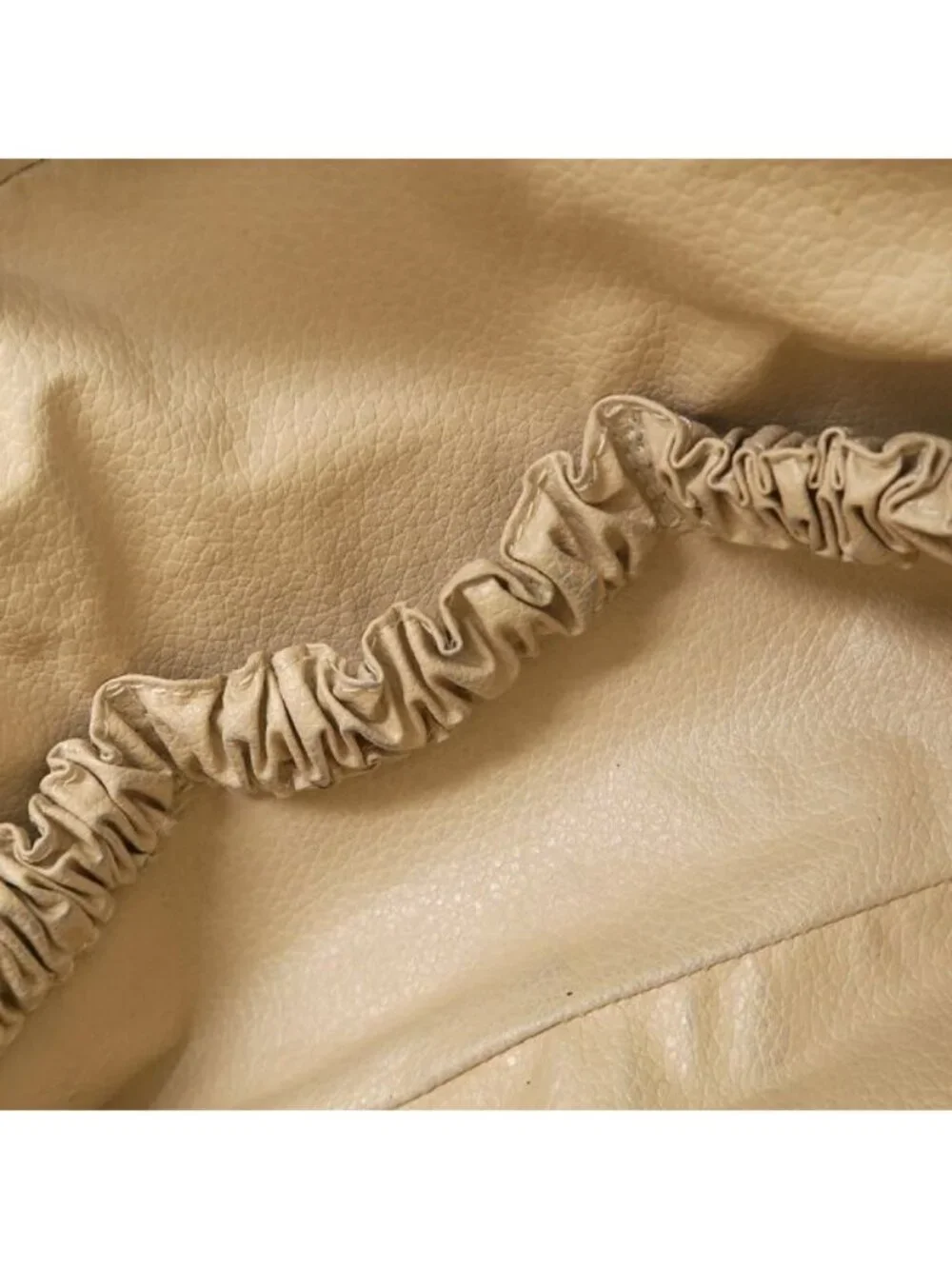 Louis Vuitton Monogram Cosmetic Pouch 28